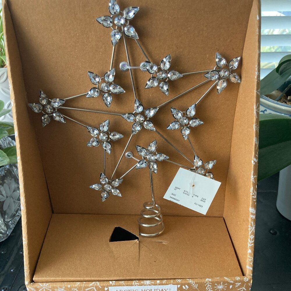 Artic Holiday Crystal Star Silver Tree Topper New in Box